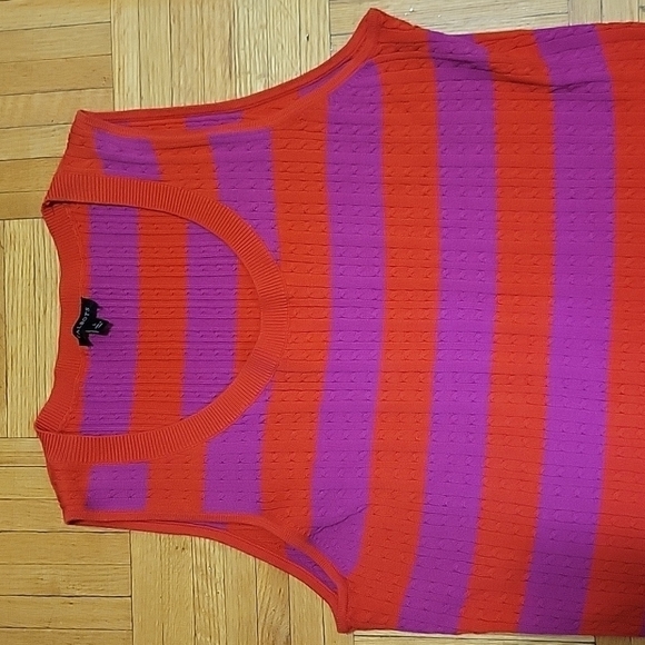 🌟Host Pick🌟 Talbots Fushia and Red Striped Sleeveless Cableknit Tank Top US L - Picture 4 of 9